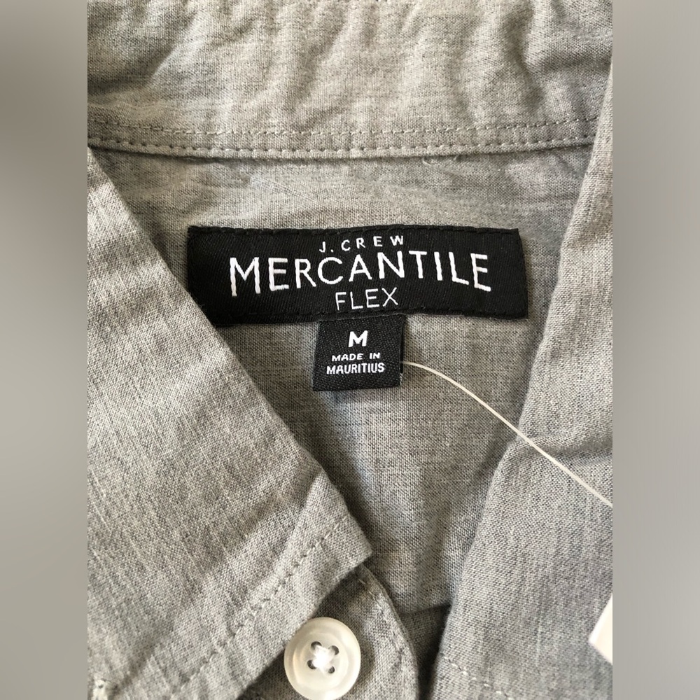*NWT* J. Crew Men’s M Mercantile Flex Gray Long-Sleeved Button-Down Shirt - Picture 3 of 9